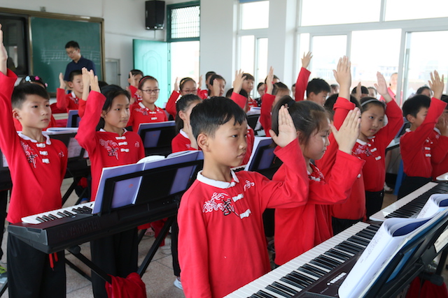 彩乐园乐器牵手萧山三星小学爱心再回访在杭州举办