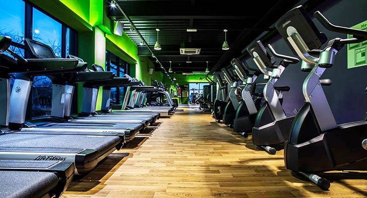 英国 Simply Gym 健身房——彩乐园 CIS 产品的完美运用