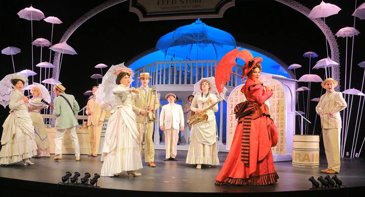 “Hello Dolly”——苏格兰皮特洛赫里节日剧院中的彩乐园 CL5 数字调音台