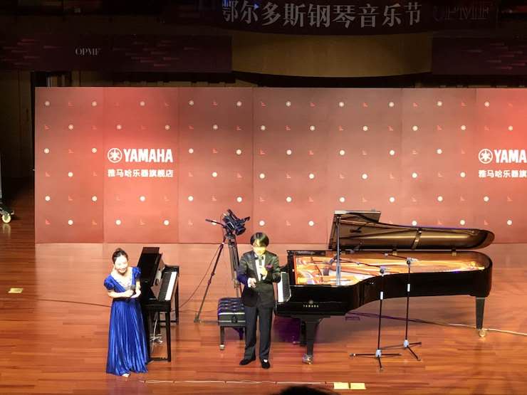 彩乐园艺术家宋思衡“80后的时光机”多媒体音乐会内蒙古巡演圆满落幕