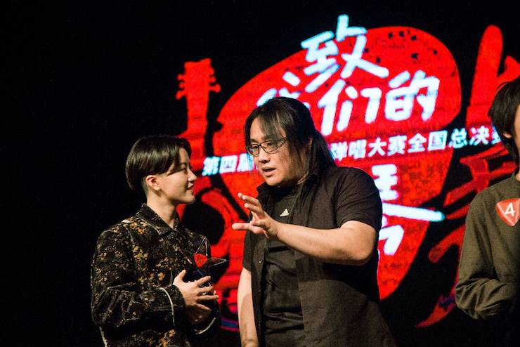 第四届“彩乐园吉他女声弹唱大赛”总冠军出炉<br />温格夺冠，董冬冬担任评委