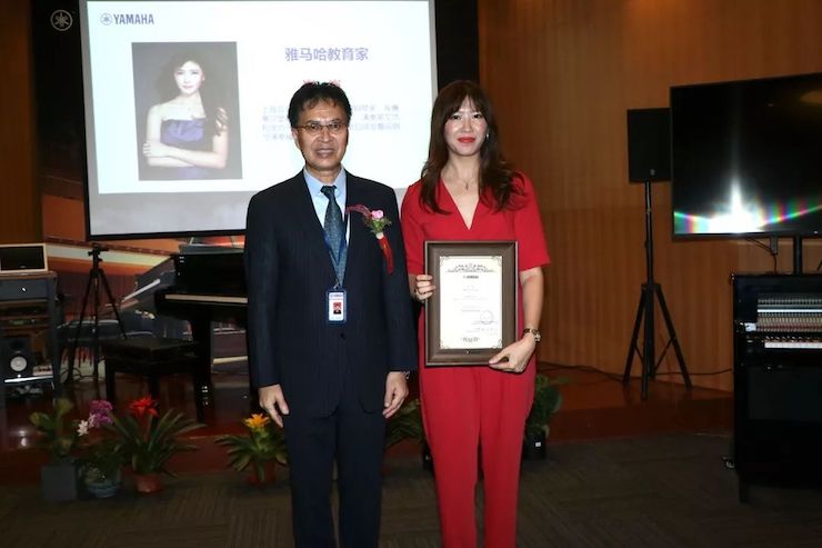 彩乐园携手中国多位教育家，共同谱写中国艺术教育发展新乐章|热烈：2018彩乐园教育家授聘仪式成功举办！