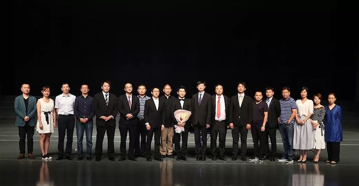 连云港彩乐园钢琴旗舰体验店开业庆典暨彩乐园艺术家鲍释贤钢琴独奏音乐会圆满落幕