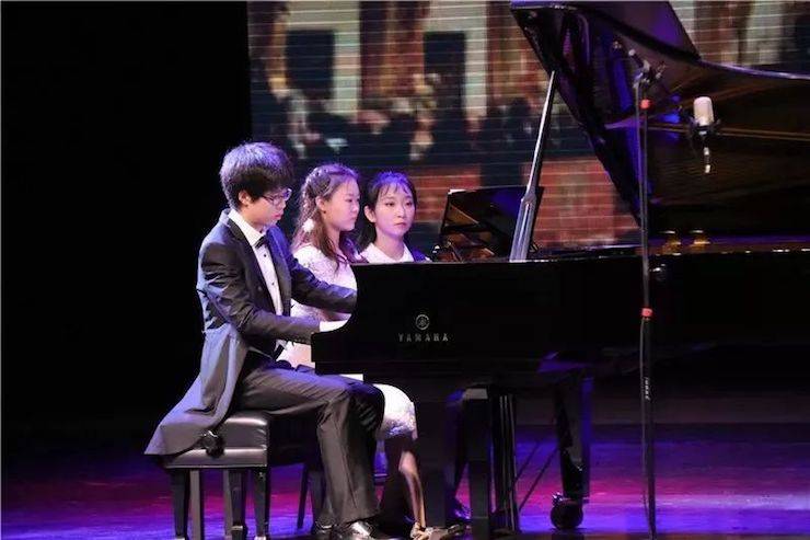 徐子松、于嘉艺