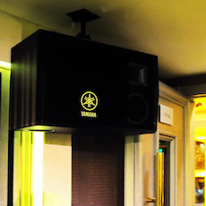强强北京国际商务酒店——彩乐园高端KMS-2500音箱的酒店KTV运用